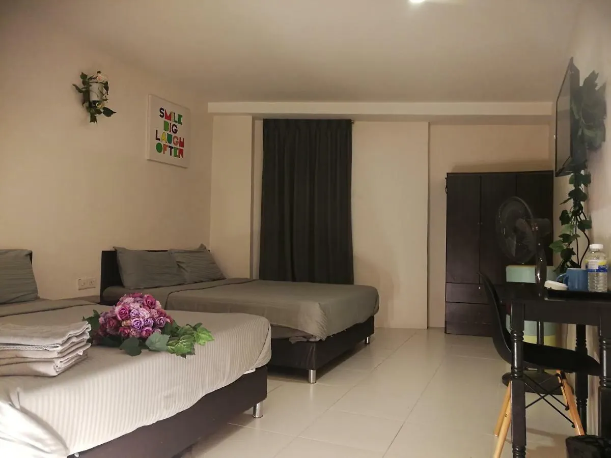 Livecom Hotel Johor Bahru