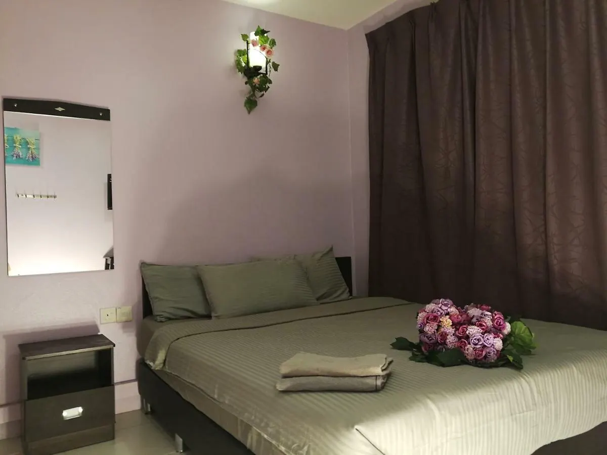 Livecom Hotel Johor Bahru 0*,